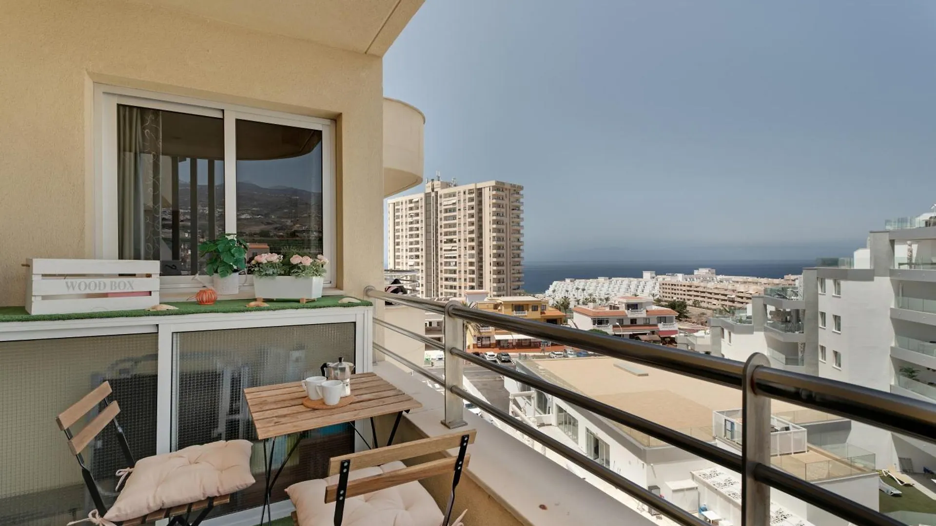 Apto Sol Paraiso Sunset View location